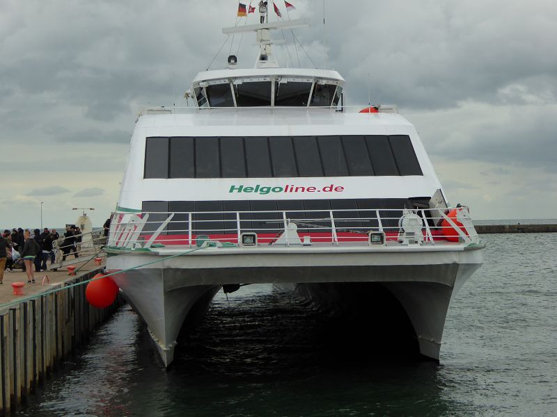 fähre cuxhaven nach helgoland katamaran